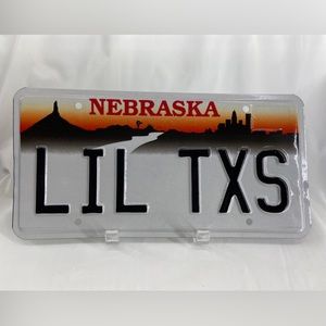 LIL TXS Vintage Vanity License Plate Personalized Décor